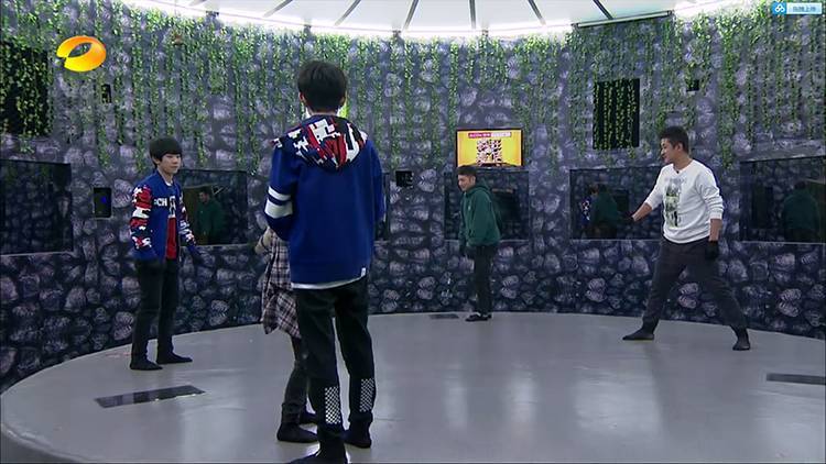 金鹰卡通《疯狂的麦咭》同款游戏,和TFboys体验同样的密室大冒险