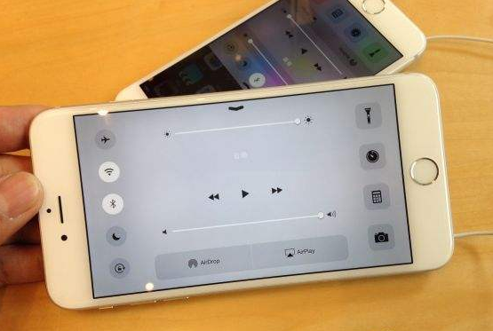 iphone11壁纸尺寸比例